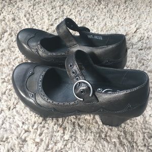 Dansko mary-janes